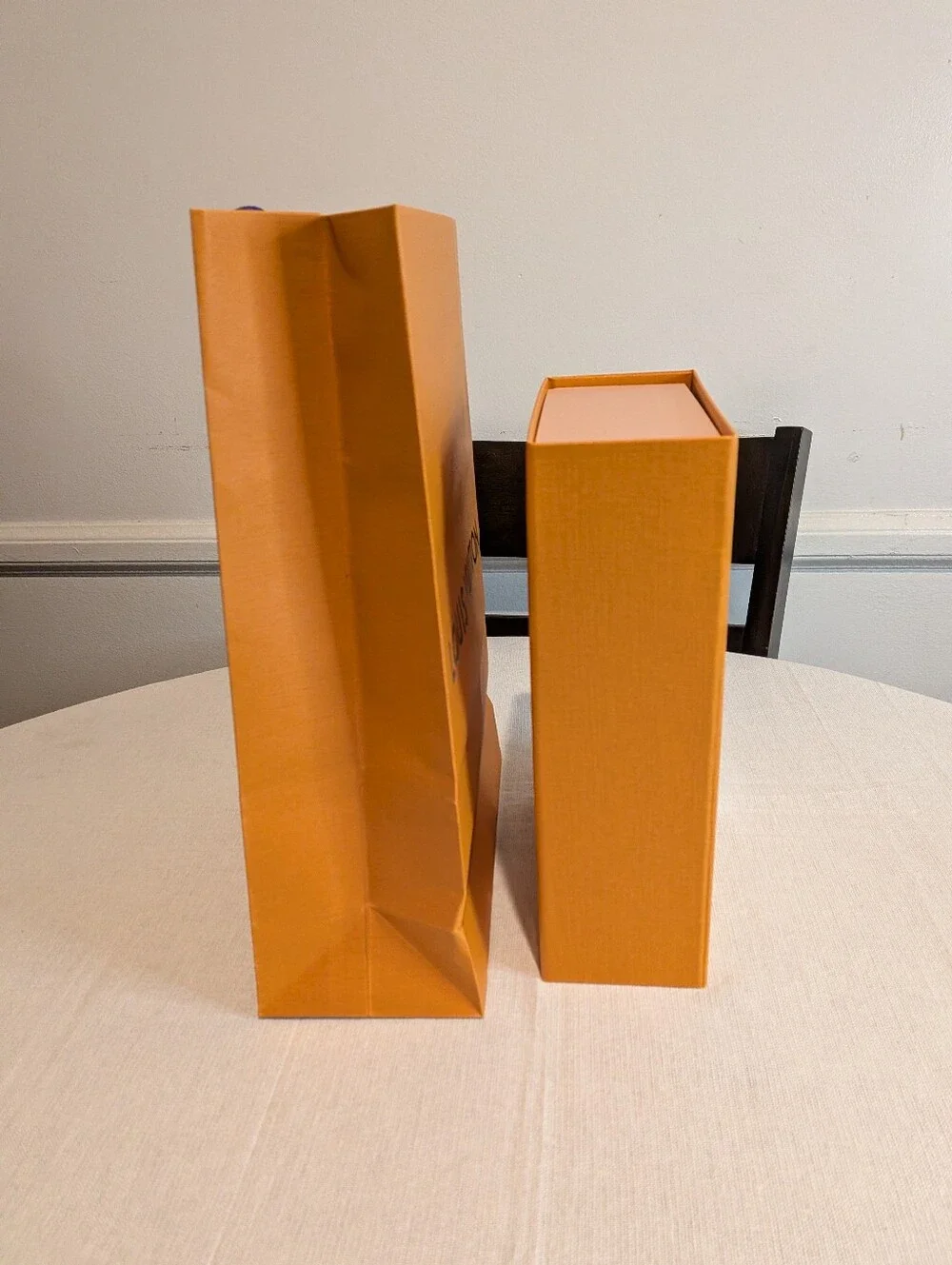 Louis Vuitton Foldable Empty Box Magnetic Closure And Shopping Bag